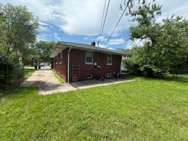 2079 W Taft Street, Gary, IN 46404