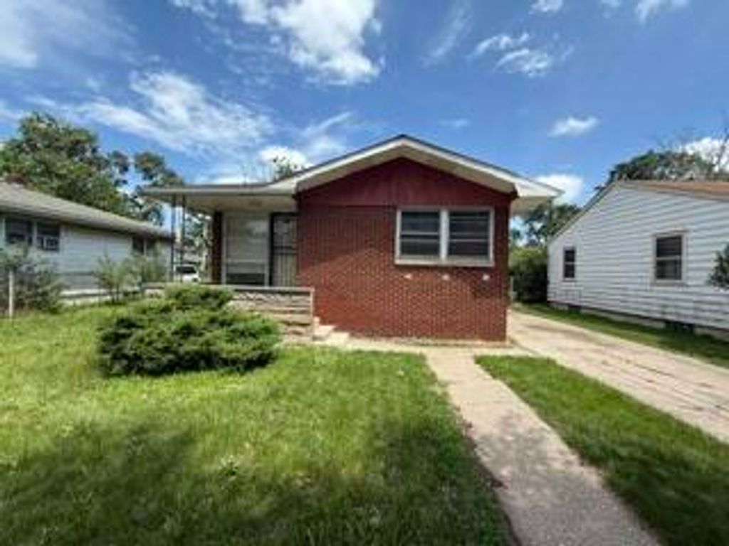 2079 W Taft Street, Gary, IN 46404