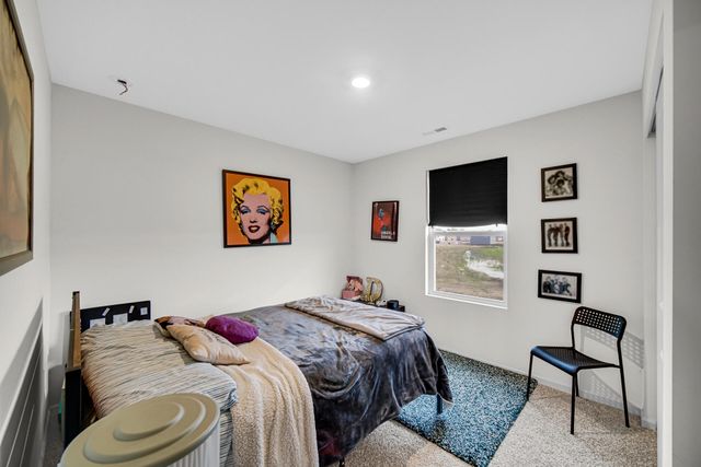209 Aviana Avenue, Hobart, IN 46342