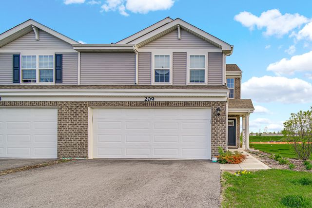 209 Aviana Avenue, Hobart, IN 46342