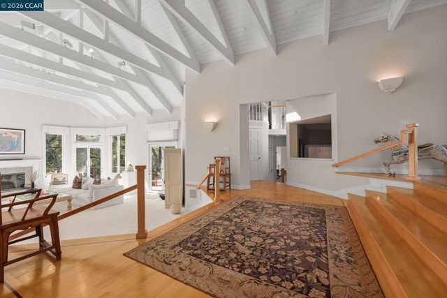4 Julianna, Moraga, CA 94556