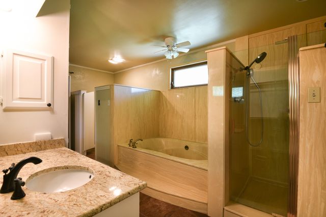 1027 Sherman Drive, Cedar Hill, TX 75104