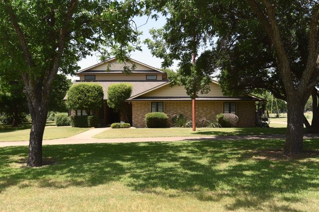 1027 Sherman Drive, Cedar Hill, TX 75104