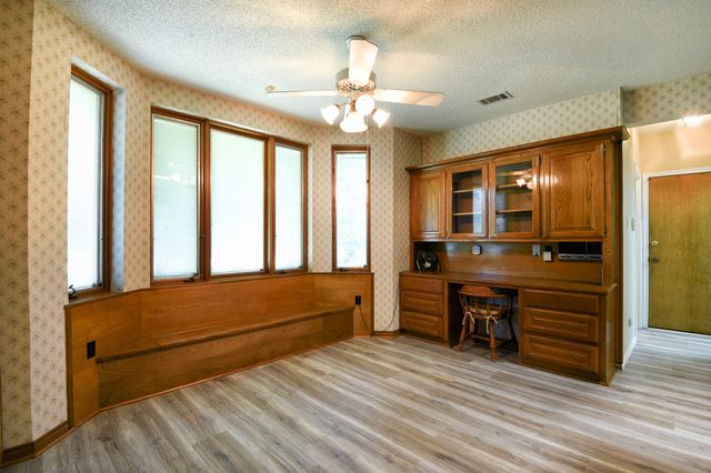1027 Sherman Drive, Cedar Hill, TX 75104