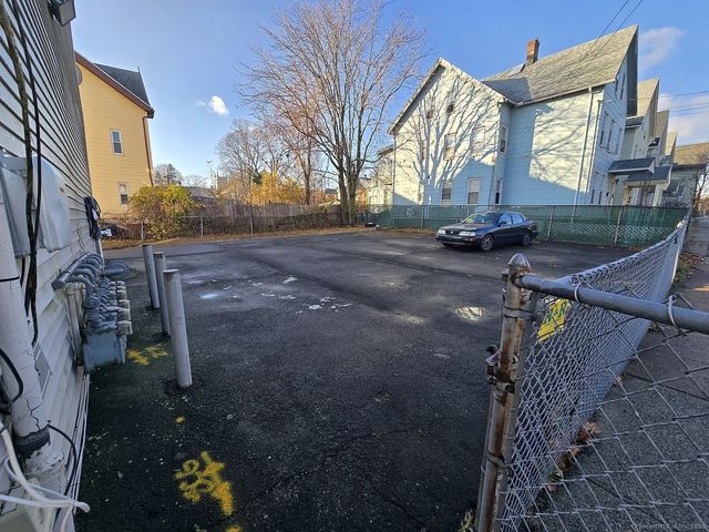 111 Chapel Street, New Haven, CT 06513