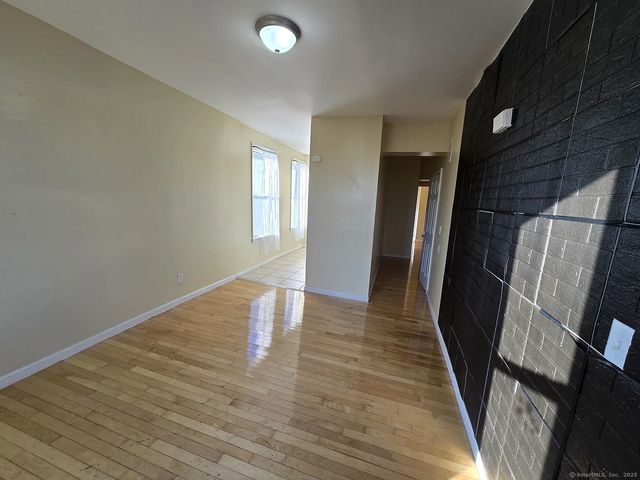 111 Chapel Street, New Haven, CT 06513