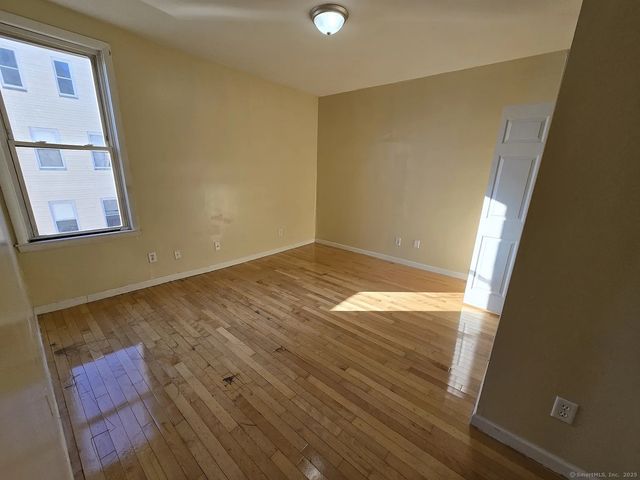 111 Chapel Street, New Haven, CT 06513