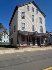 111 Chapel Street, New Haven, CT 06513