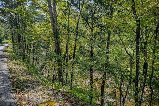 461 Shiloh Rd, Crawford, TN 38554