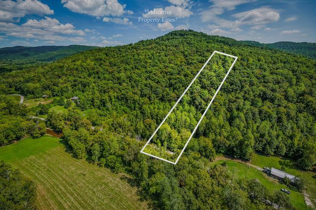 461 Shiloh Rd, Crawford, TN 38554