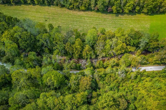 461 Shiloh Rd, Crawford, TN 38554