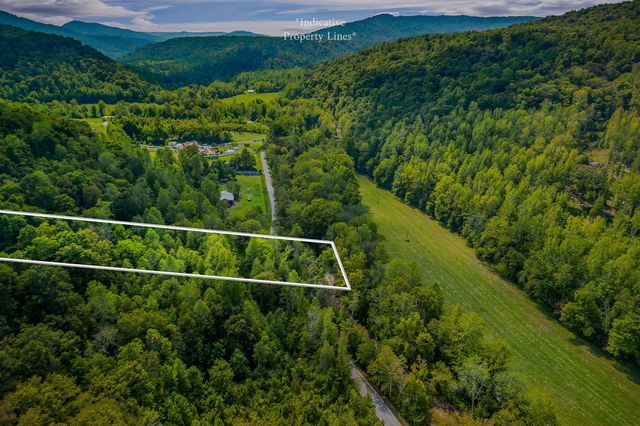 461 Shiloh Rd, Crawford, TN 38554
