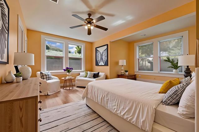 39 Chalmers Ave, Austin, TX 78702