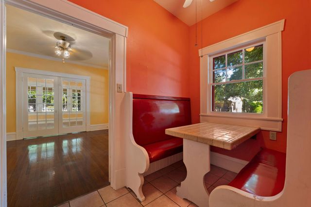39 Chalmers Ave, Austin, TX 78702