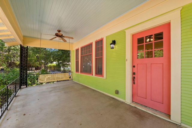 39 Chalmers Ave, Austin, TX 78702