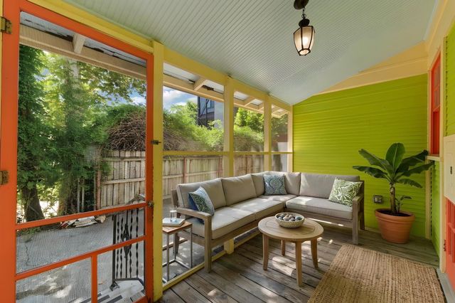39 Chalmers Ave, Austin, TX 78702