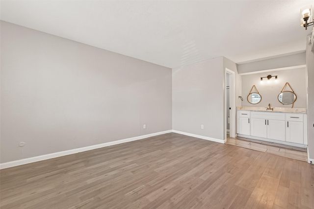 5625 Antoine Drive 1203, Houston, TX 77091