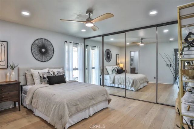 5322 Marina Pacifica South, Long Beach, CA 90803