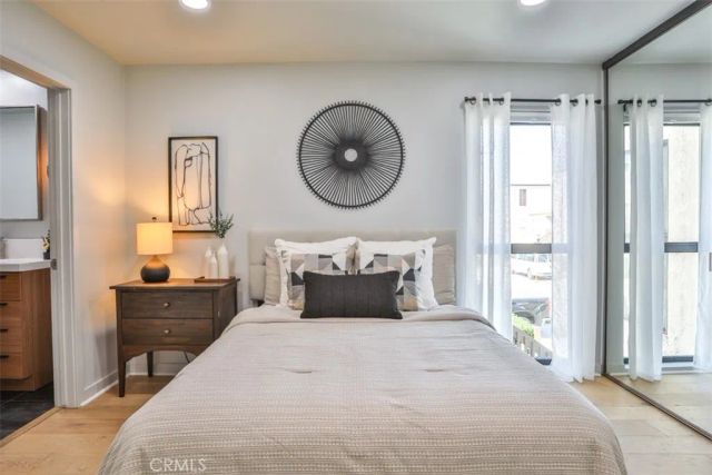 5322 Marina Pacifica South, Long Beach, CA 90803