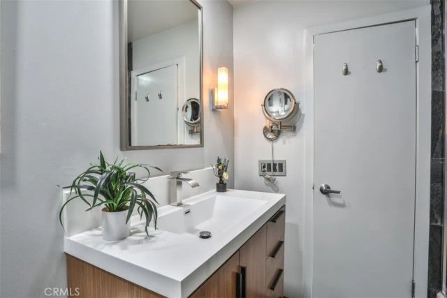 5322 Marina Pacifica South, Long Beach, CA 90803