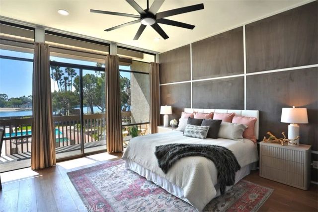 5322 Marina Pacifica South, Long Beach, CA 90803