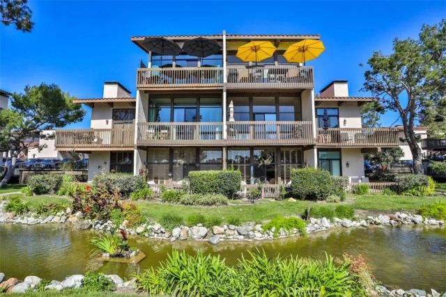 5322 Marina Pacifica South, Long Beach, CA 90803