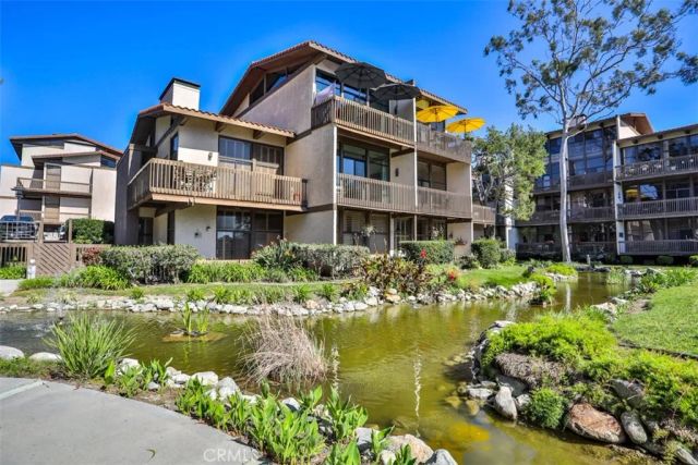 5322 Marina Pacifica South, Long Beach, CA 90803