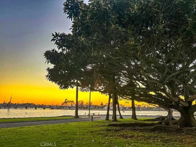 5322 Marina Pacifica South, Long Beach, CA 90803