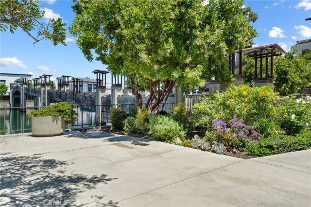 5322 Marina Pacifica South, Long Beach, CA 90803