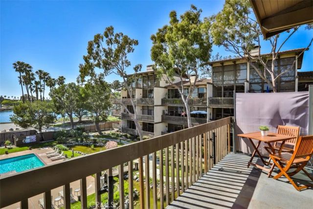5322 Marina Pacifica South, Long Beach, CA 90803