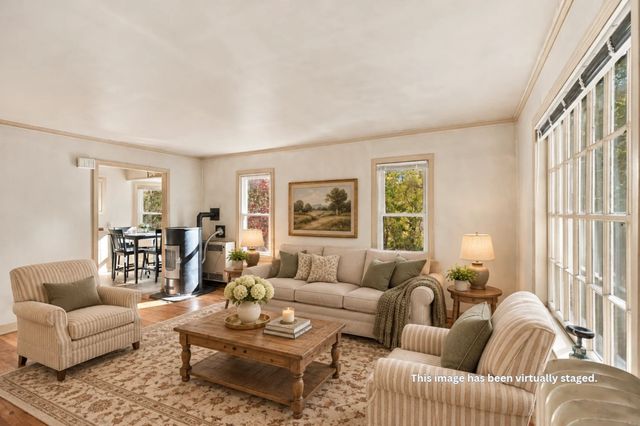 8 Crescent Road, Carver, MA 02330
