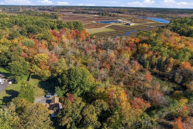8 Crescent Road, Carver, MA 02330