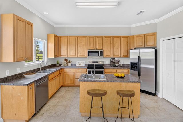 10064 SW 98TH LANE, Gainesville, FL 32608