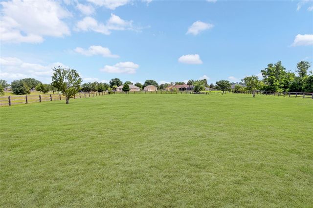 10064 SW 98TH LANE, Gainesville, FL 32608