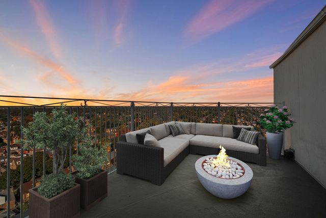 7234 W North Avenue 1802, Elmwood Park, IL 60707