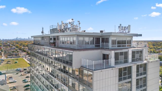 7234 W North Avenue 1802, Elmwood Park, IL 60707