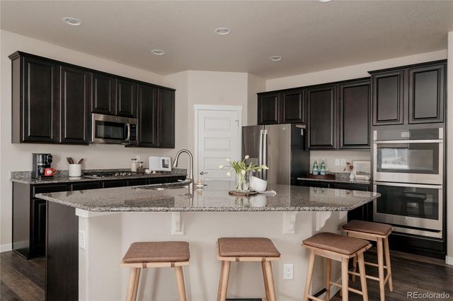 1858 Holloway Drive, Windsor, CO 80550