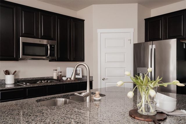 1858 Holloway Drive, Windsor, CO 80550