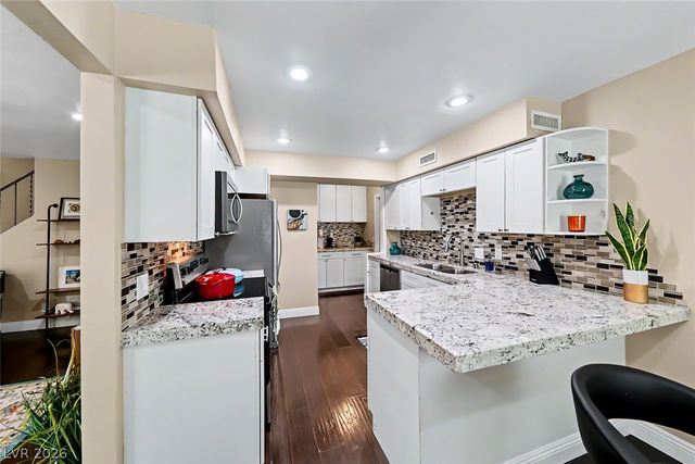 3173 Pinehurst Drive C, Las Vegas, NV 89109