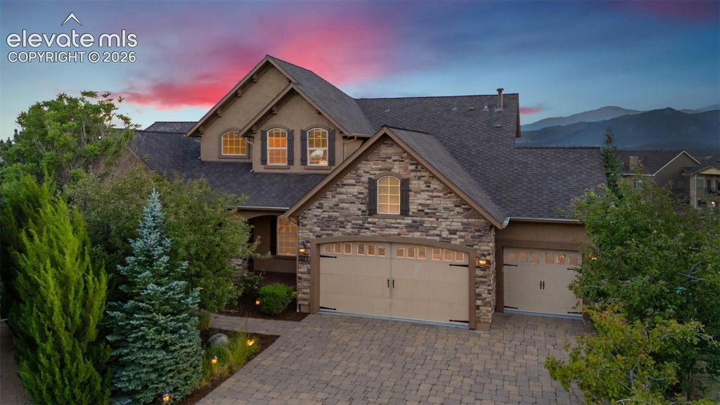 1077 Crystal Basin Drive, Colorado Springs, CO 80921