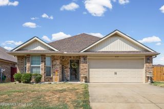 8709 Arendale Drive, Southaven, MS 38671