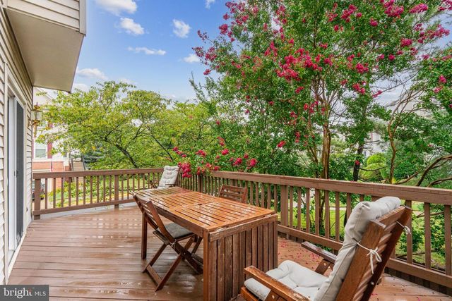 7035 FIELDHURST CT, Alexandria, VA 22315