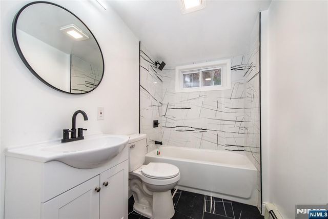 25 Setting Sun Trail, West Milford, NJ 07480