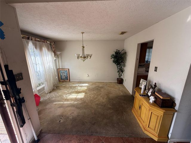 6830 Lost Thicket Drive, Houston, TX 77085