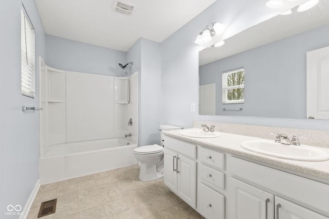 19465 Links Lane, Noblesville, IN 46062