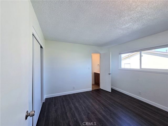 5611 Orange Ave, Cypress, CA 90630