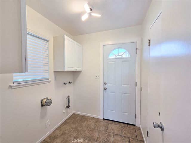 5611 Orange Ave, Cypress, CA 90630