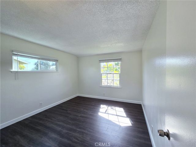 5611 Orange Ave, Cypress, CA 90630