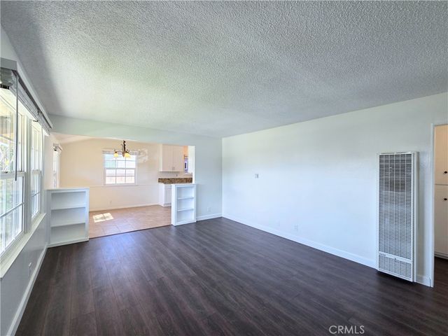 5611 Orange Ave, Cypress, CA 90630