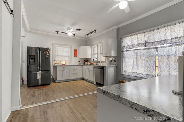 505 N Cimarron Avenue, Drumright, OK 74030